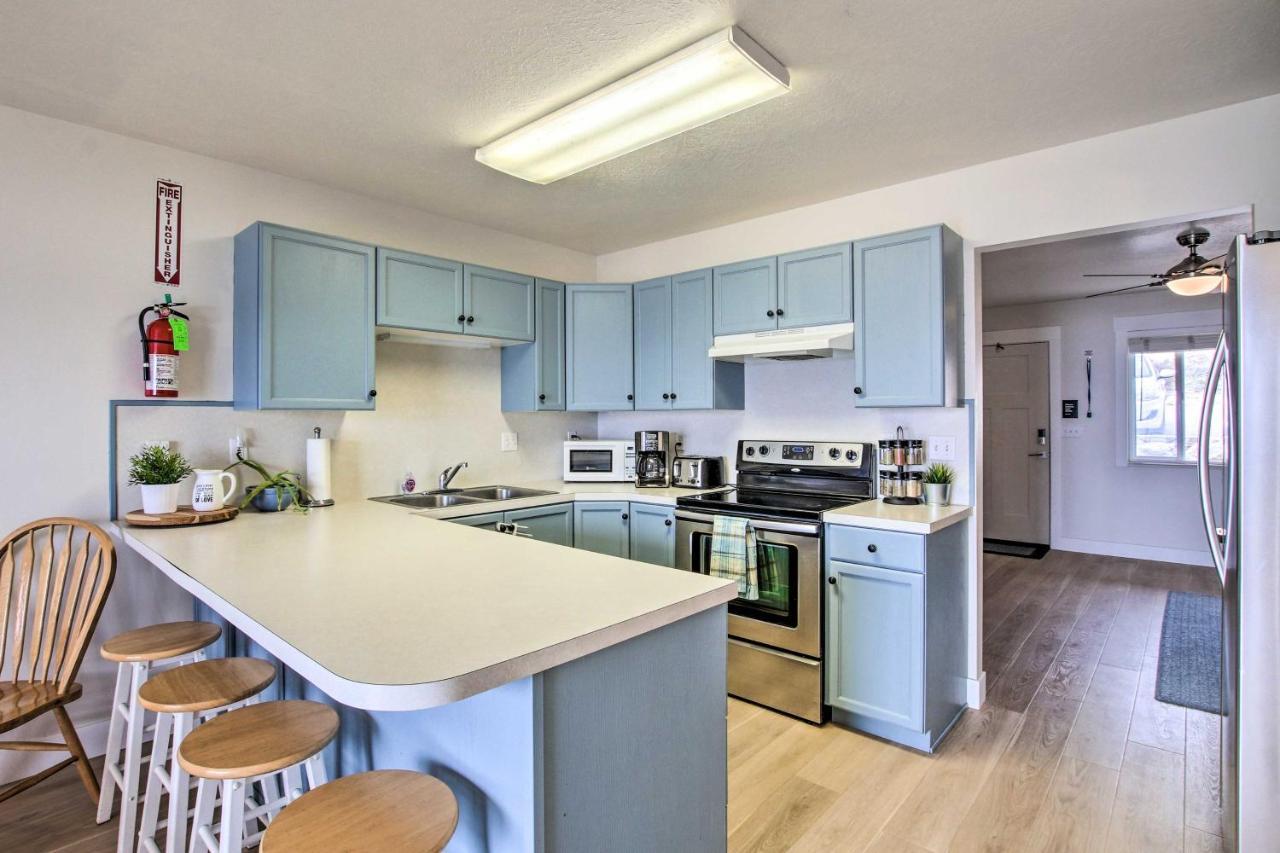 Spacious Garden City Townhome With Lake Views! Esterno foto