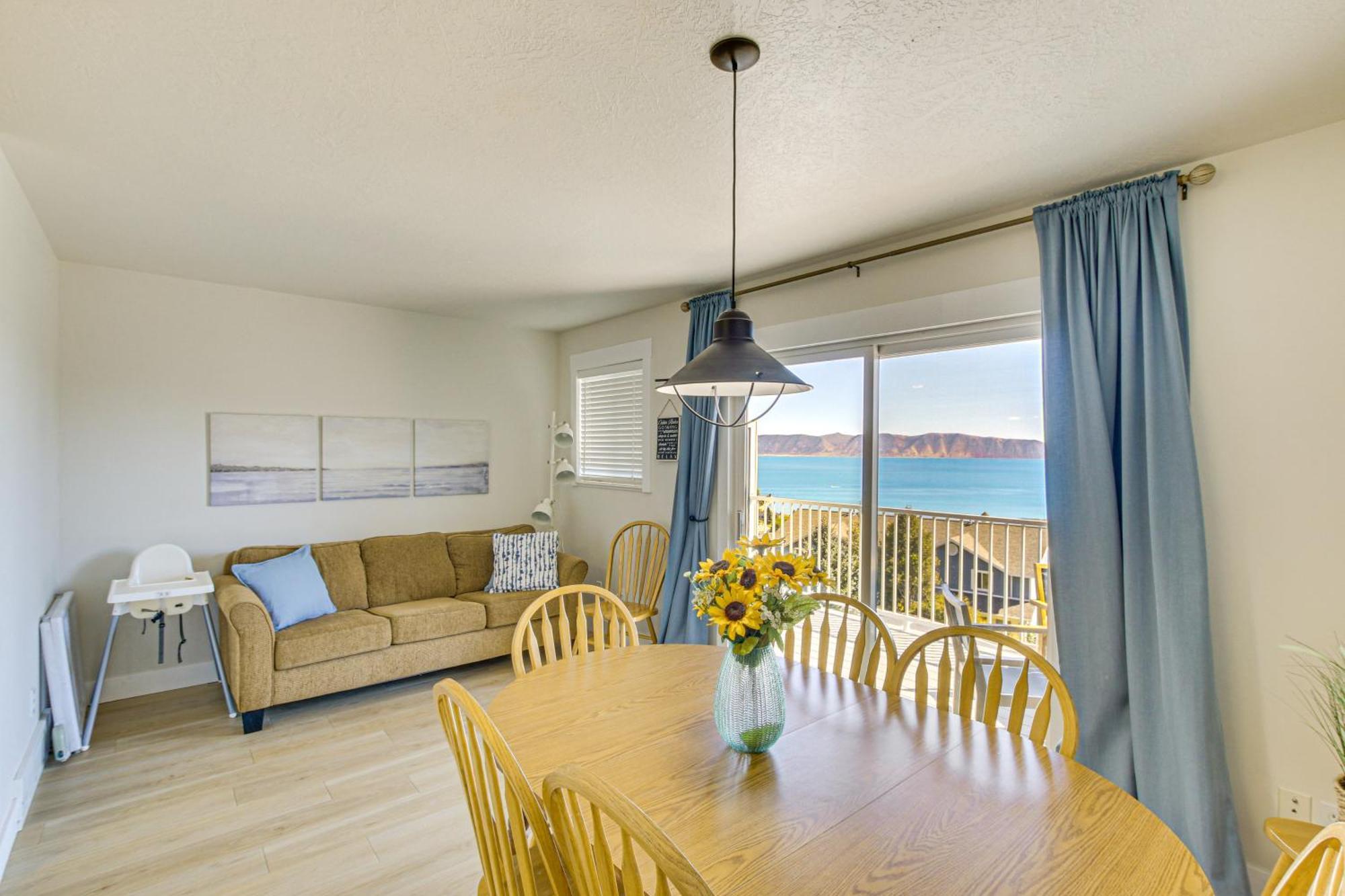 Spacious Garden City Townhome With Lake Views! Esterno foto